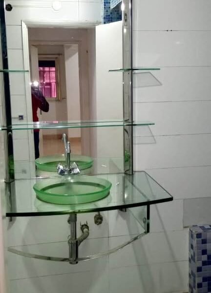 ARRENDA-SE APARTAMENTO T2 CLIMATIZADO