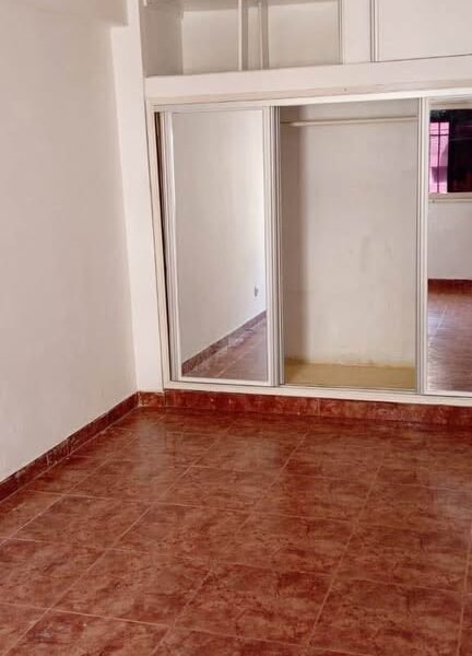 ARRENDA-SE APARTAMENTO T2 CLIMATIZADO