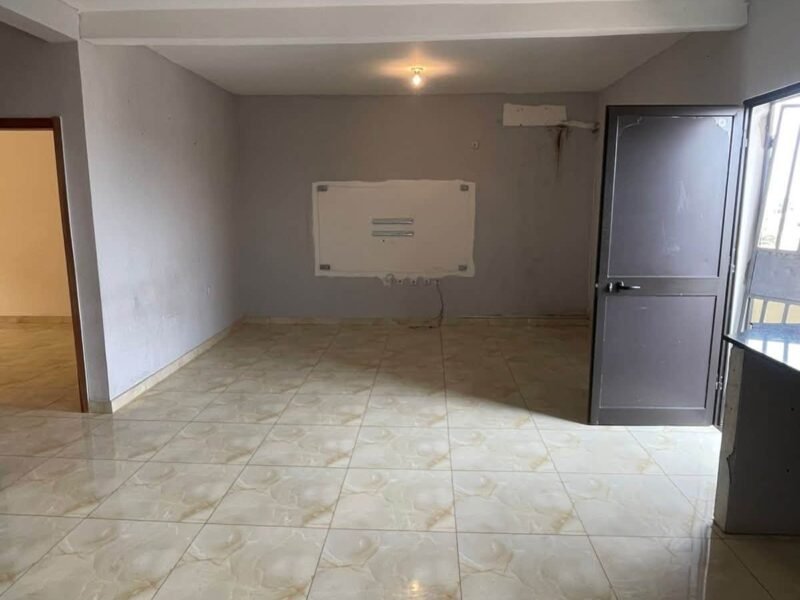 ARRENDA-SE ESTE APARTAMENTO TIPOLOGIA T2