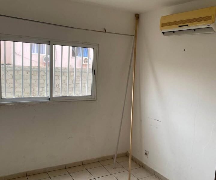 DISPONÍVEL PARA ARRENDAMENTO APT NO PROJETO NOVA VIDA TIPOLOGIA T3 CLIMATIZADO
