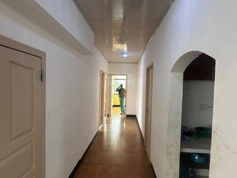 ARRENDA-SE ESTE SUPER APARTAMENTO T4