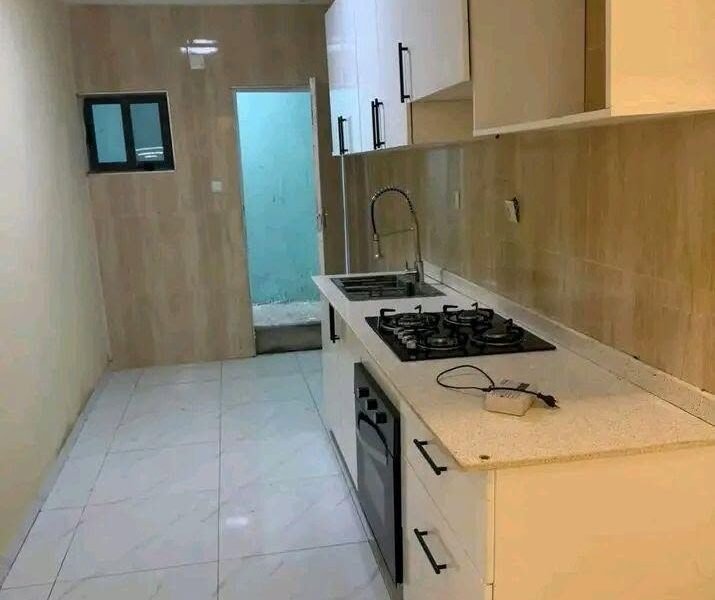 Arrendar: Apartamento T3 nas Ingombotas