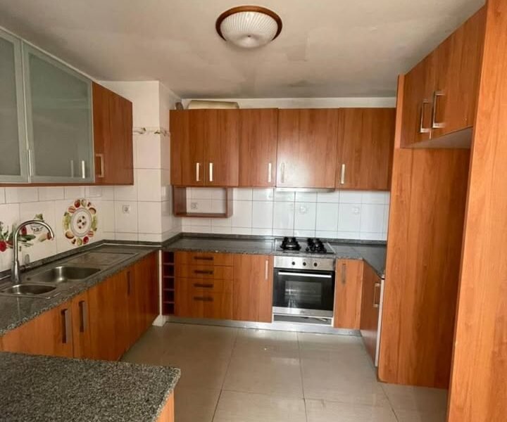 Arrendar: Apartamento T3 no Projecto Nova Vida