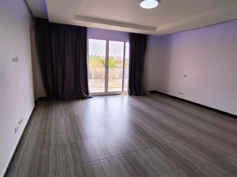 Vivenda V5 duplex com Piscina e Anexo