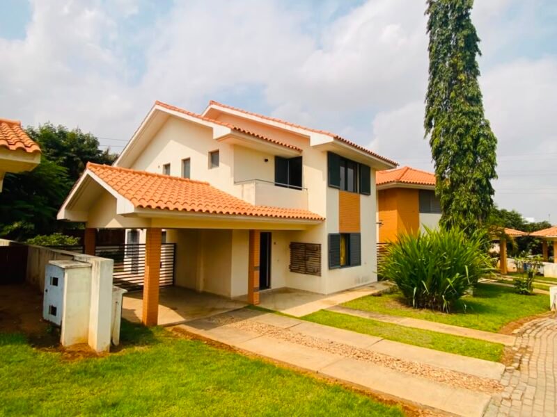Vivenda V3 Dúplex 📍Condomínio Vila Sol